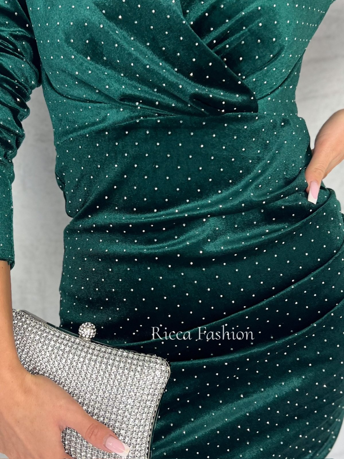 Sukienka welurowa PILAR, bottle green