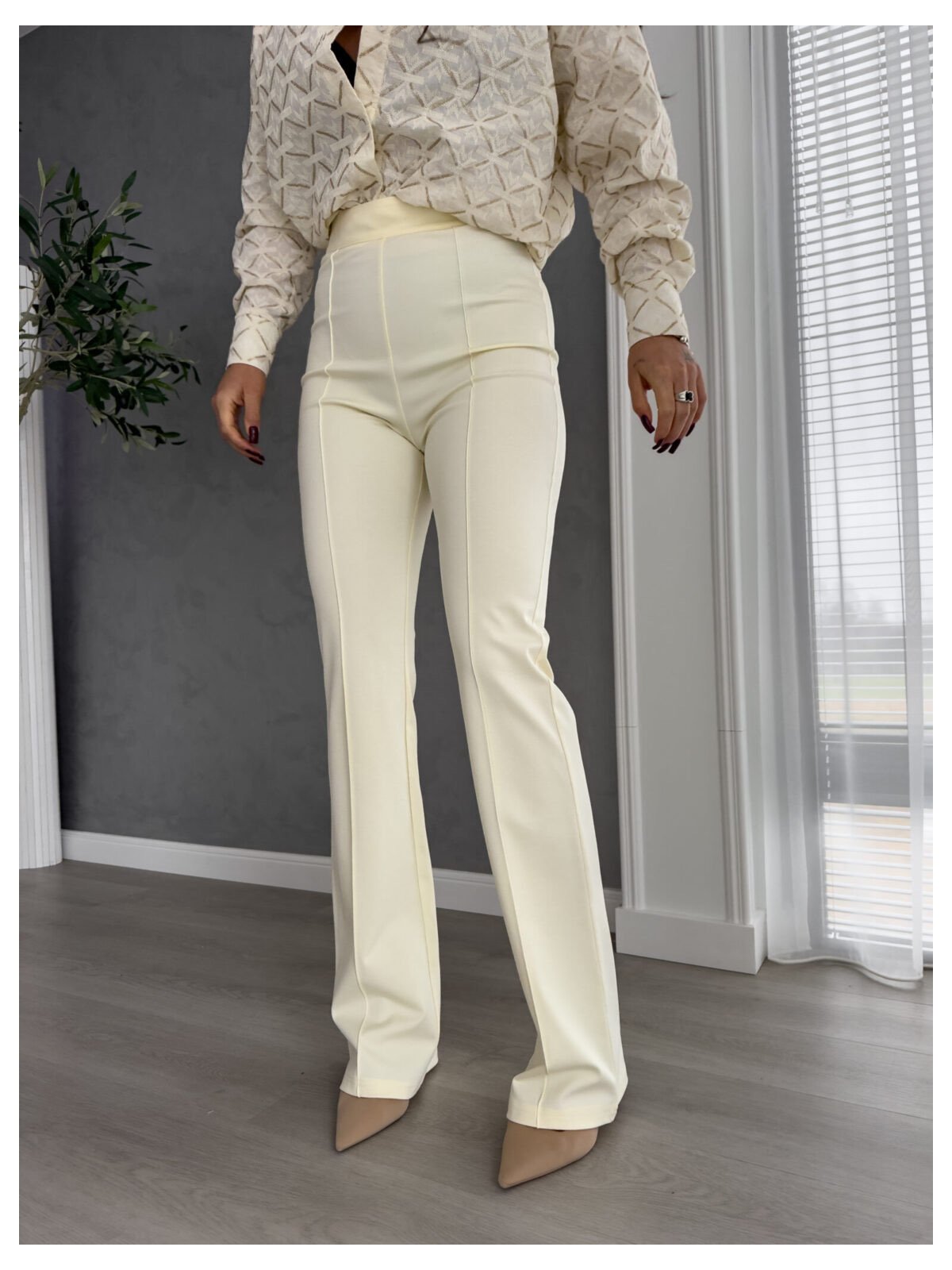 Spodnie dzwony TAMI, waniliowe