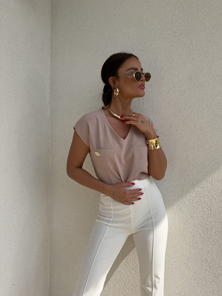 Bluzka KIESZONKI, ciemny beż