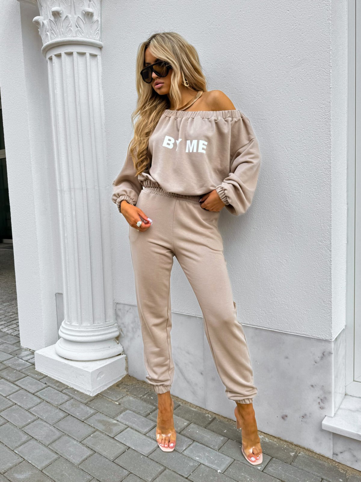 Bluza dresowa UNDER, jasny beż