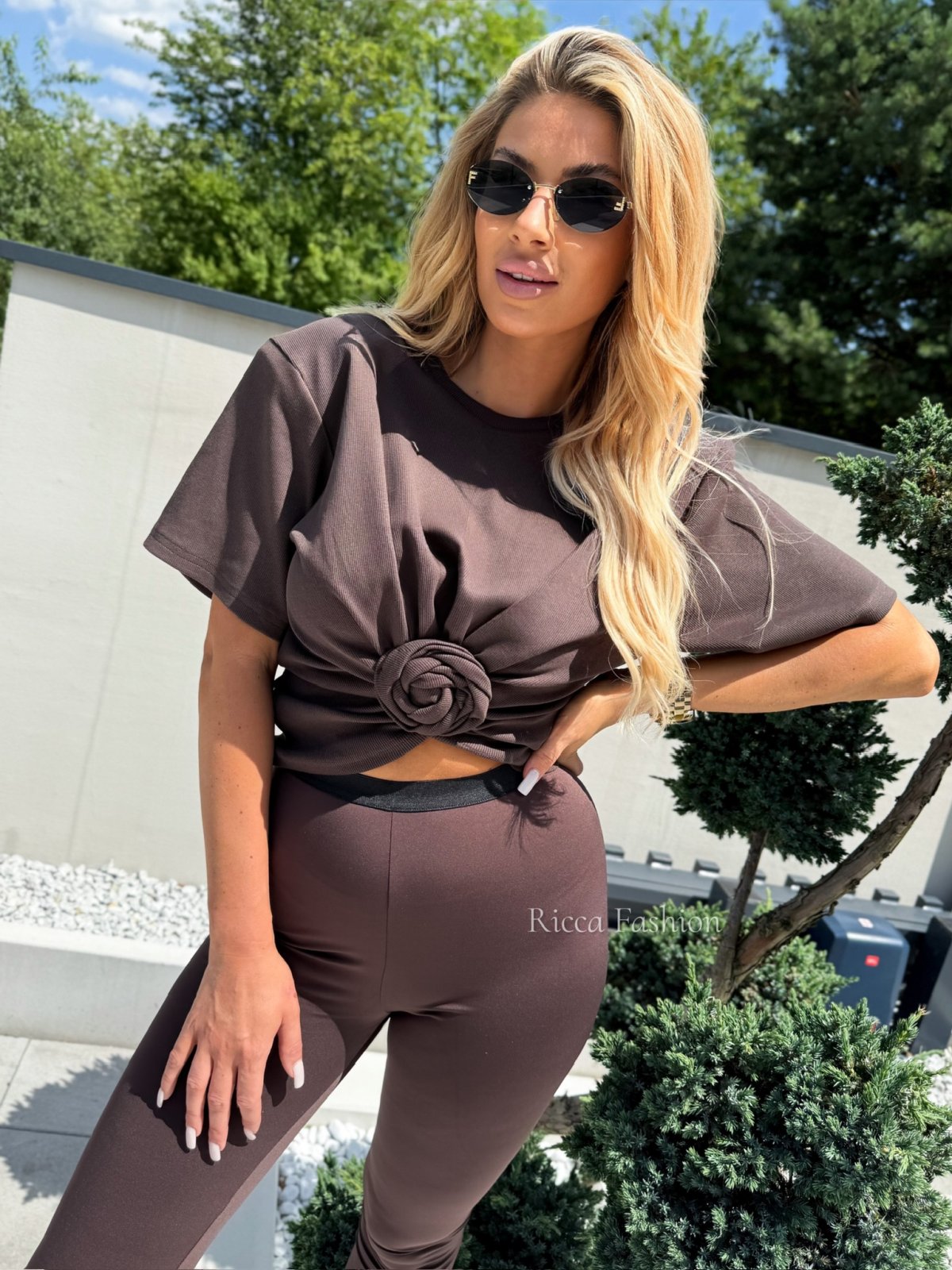 T-shirt bawełniany VANESSA, dark chocolate