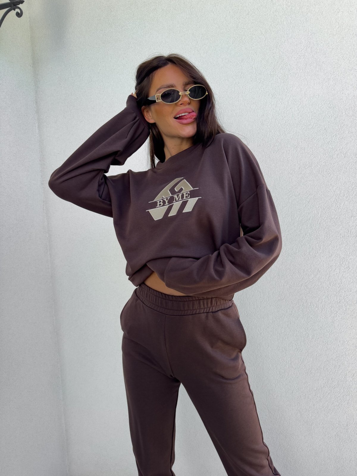 Bluza dresowa LUXIT, czekoladowa