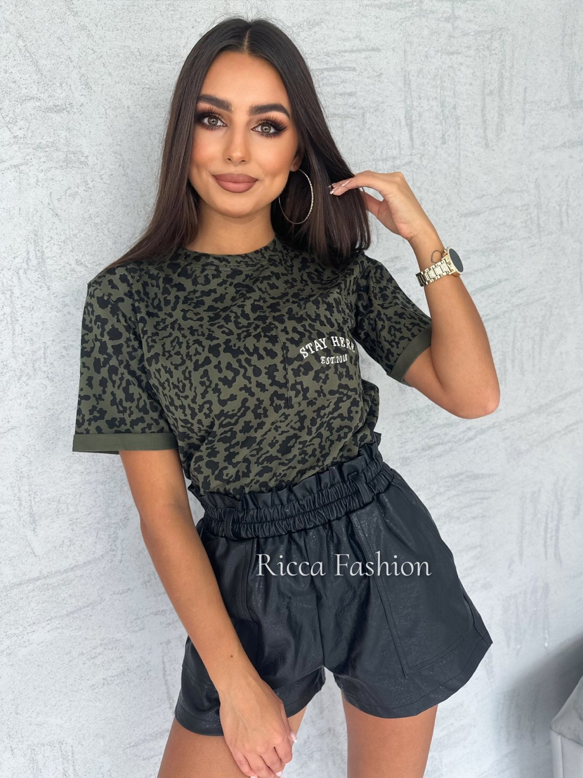 T-shirt STAY HERE, khaki