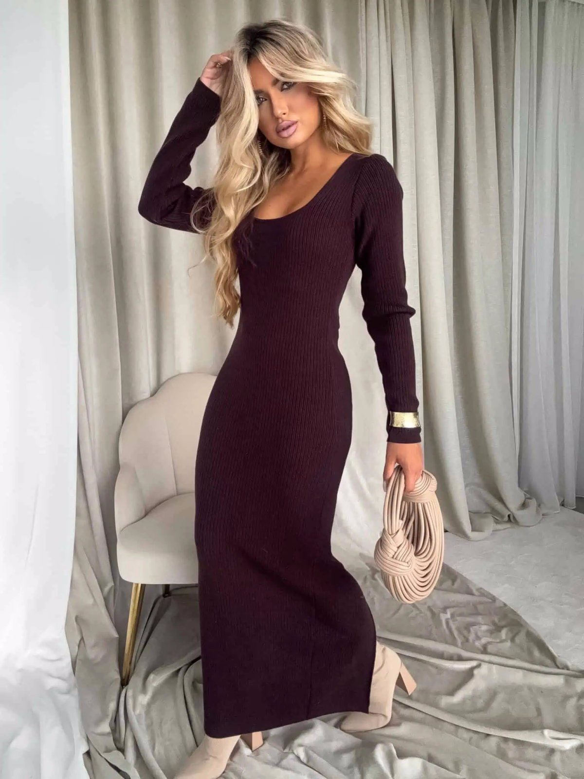 Sukienka z kaszmirem COYA, czekolada