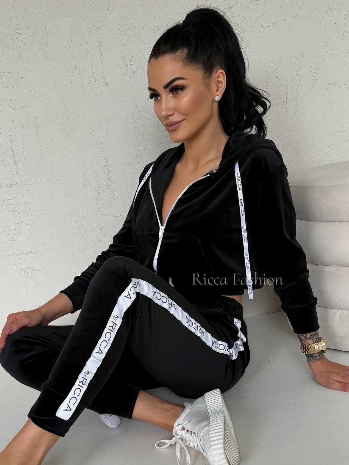 Komplet welurowy ANGEL by Ricca, black