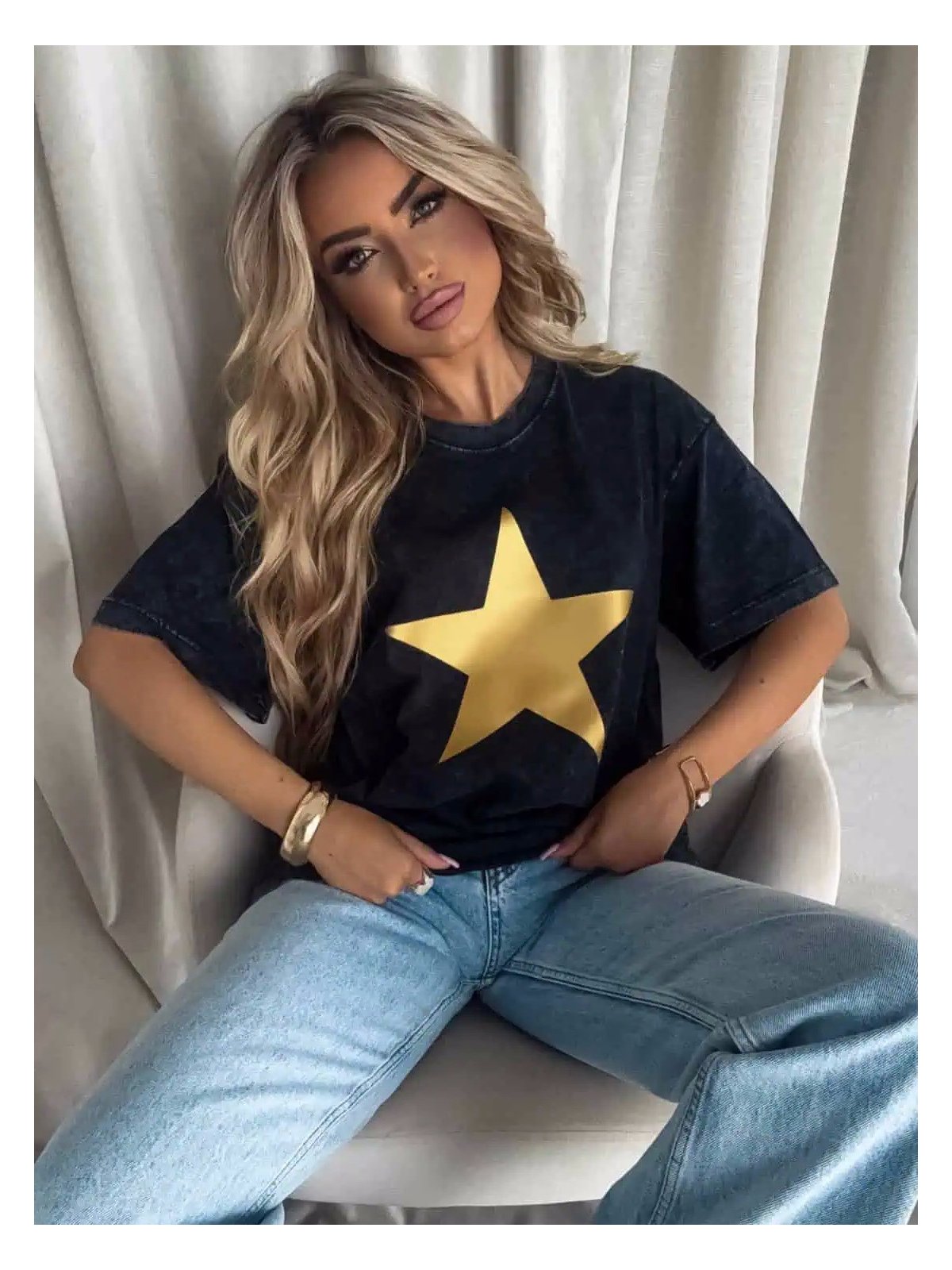 T-shirt dekatyzowany STAR, czarny