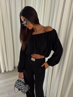 Bluza dresowa UNDER, baranek czarny