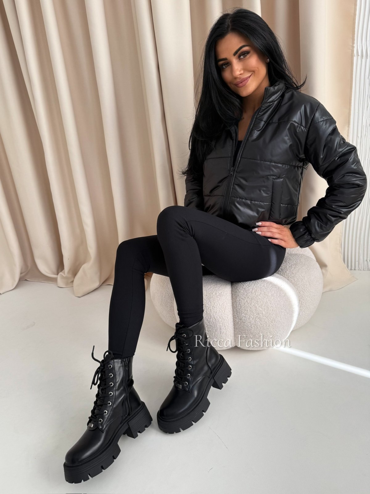 Botki/workery MORE, black