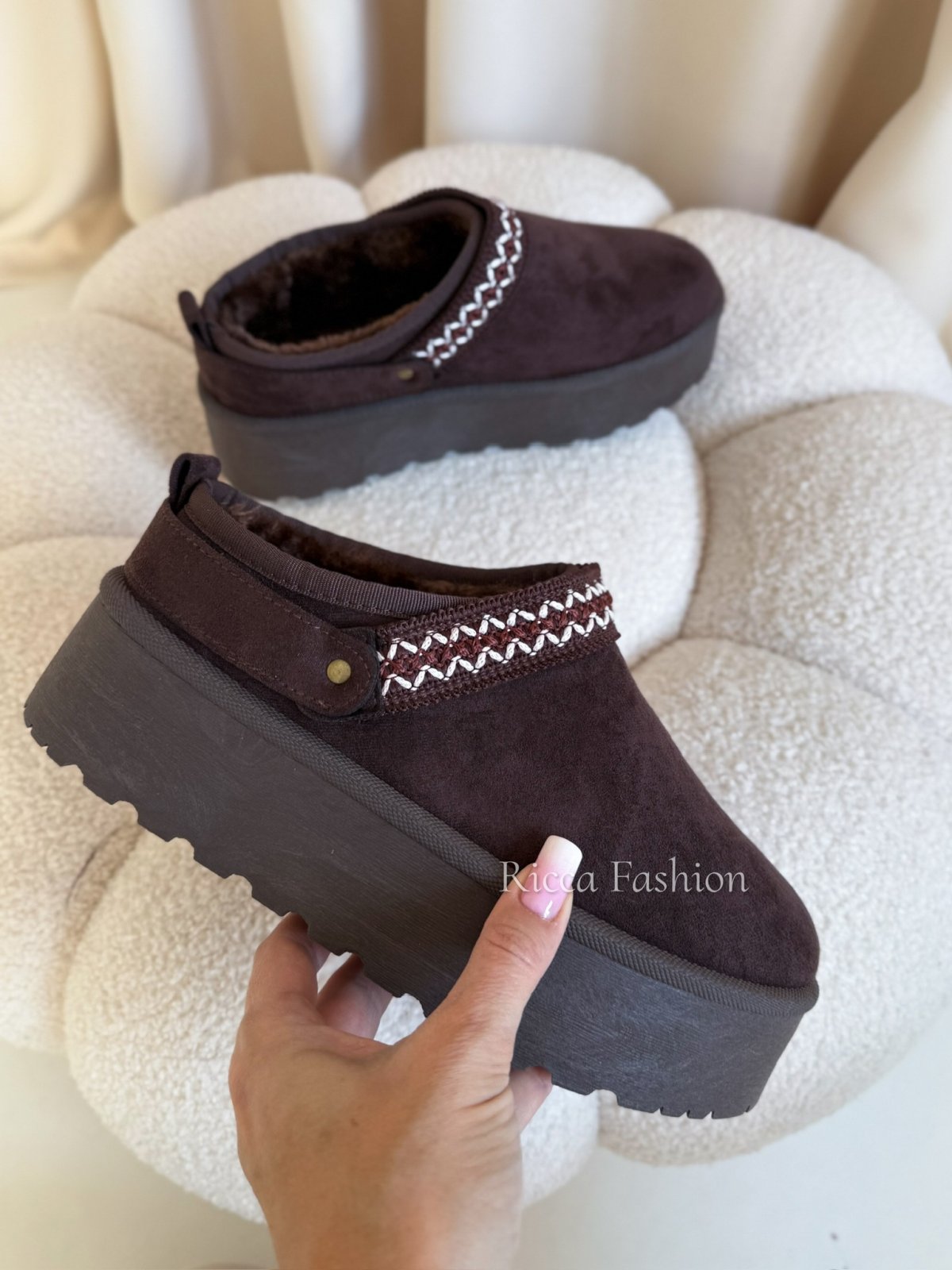 Śniegowce MODIS, chocolate