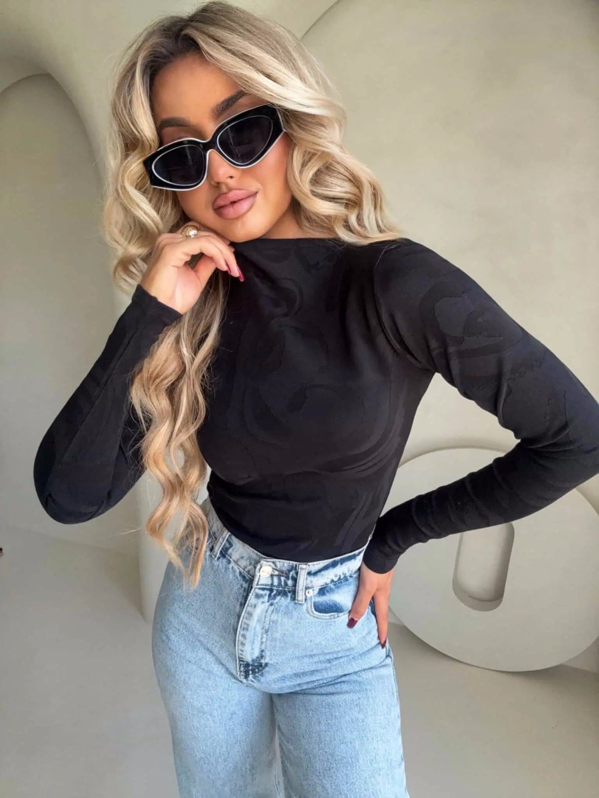 Bluzka SABRINA pianka, czarna