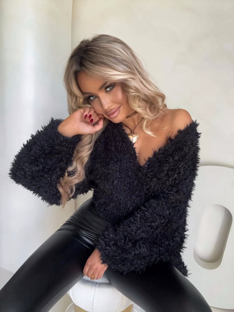 Bluzka KAIRA SHAGGY, czarna