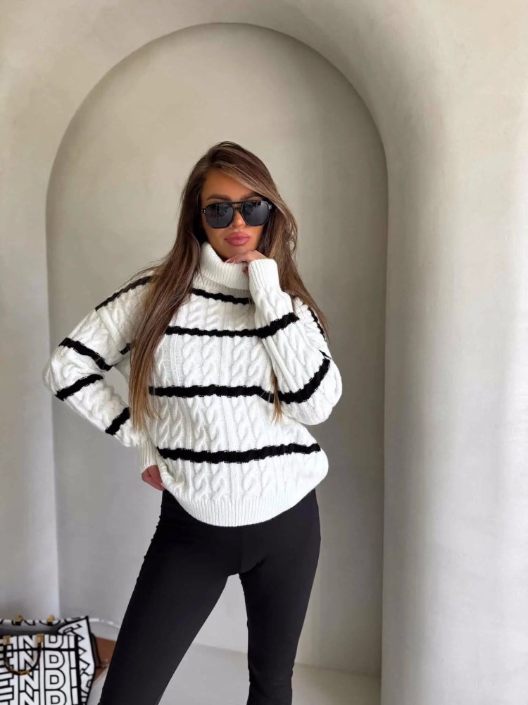 Sweter golf INKO pasy, ecru-czarne