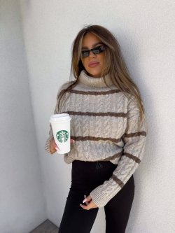 Sweter golf INKO pasy, beż-czekolada