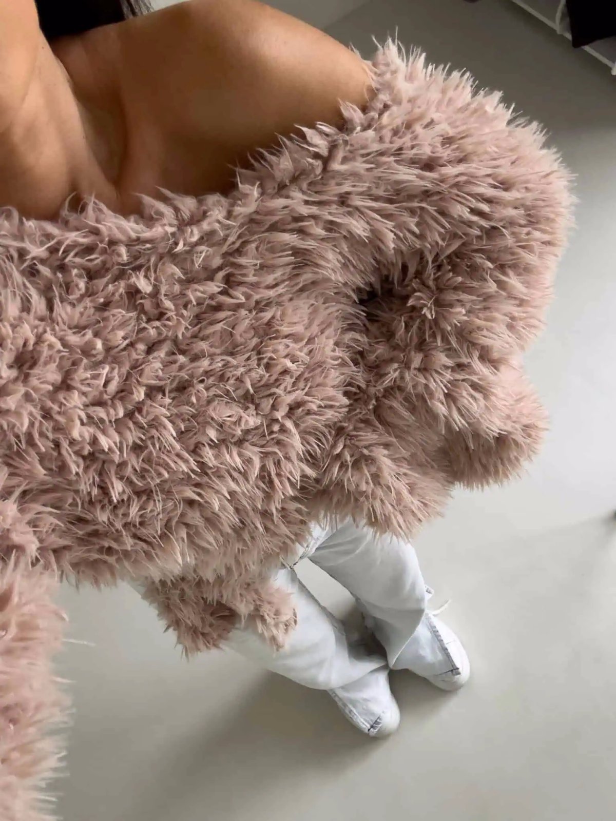 Bluzka KAIRA SHAGGY, jasny beż