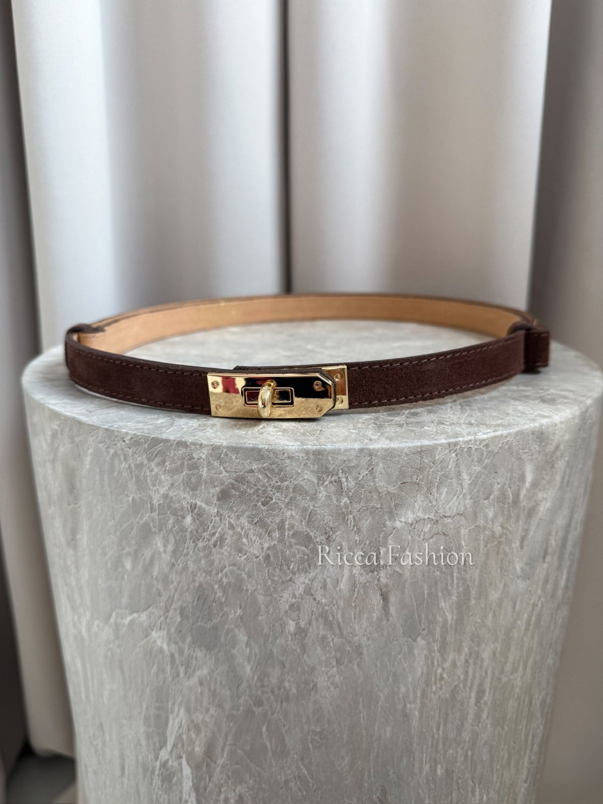 Pasek ze skóry naturalnej zamszowej HERMY, milk chocolate