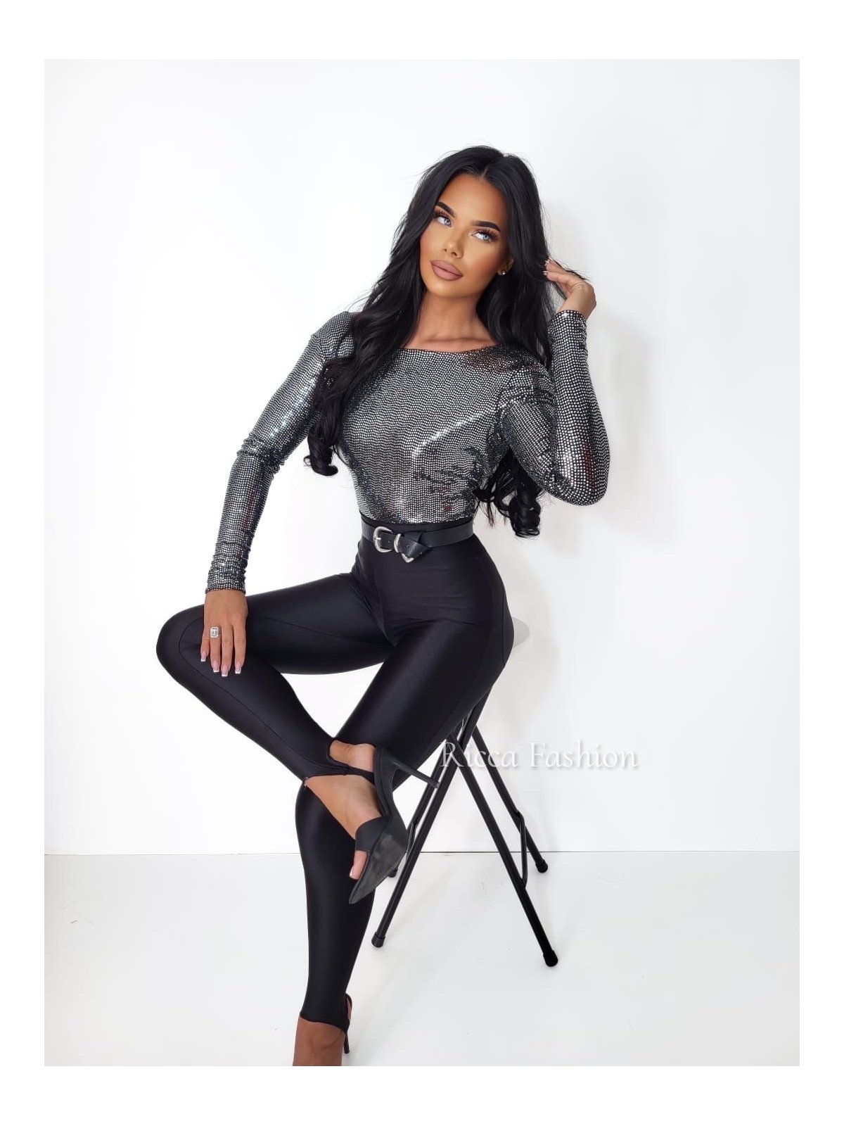 Legginsy z zapiętkami połysk INID, black