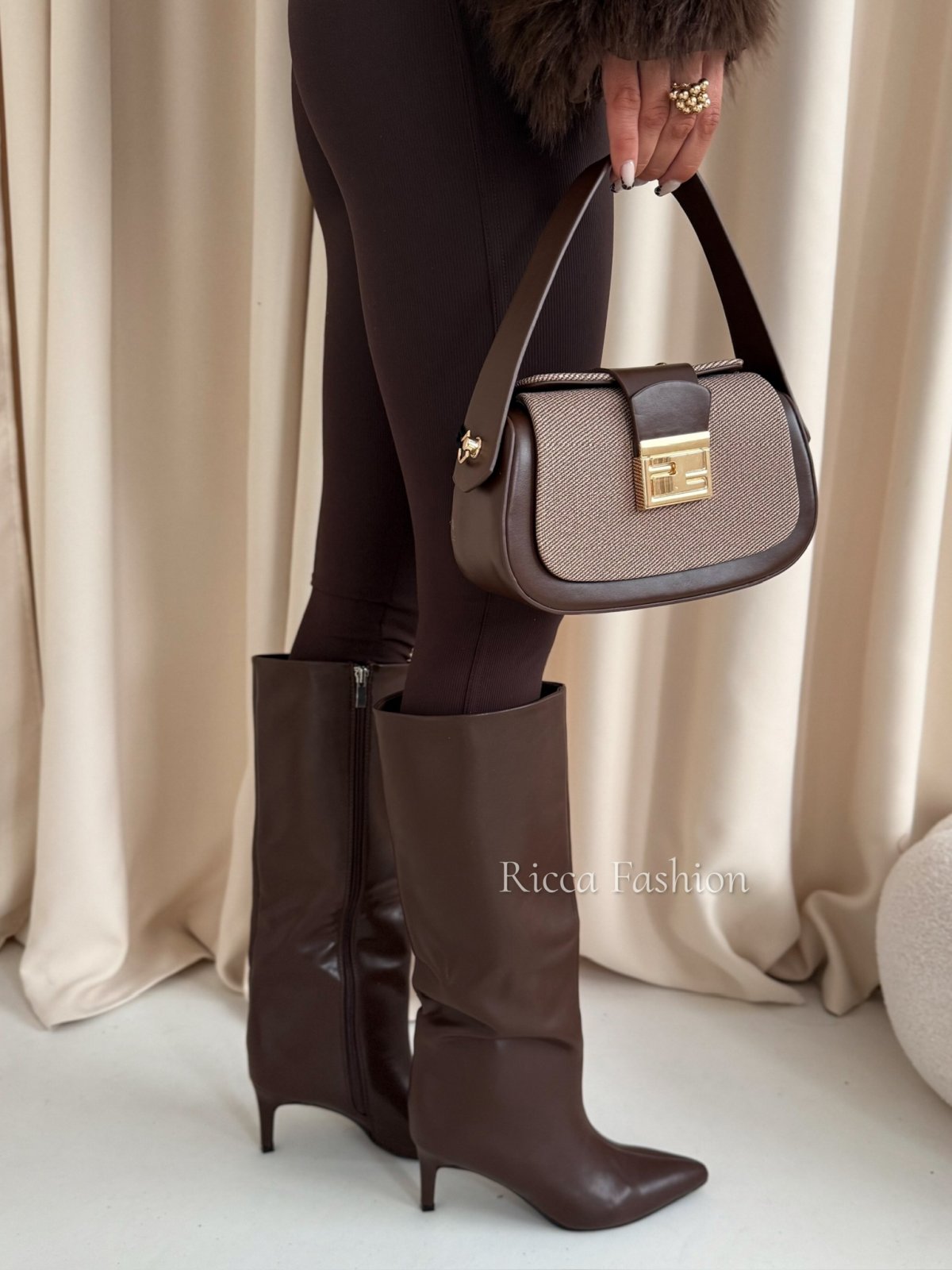 Kozaki DUFFY, chocolate