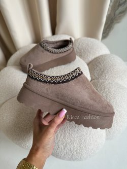 Śniegowce UGGS, fango