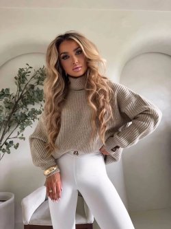 Sweter golf z wełną LAVER, beż