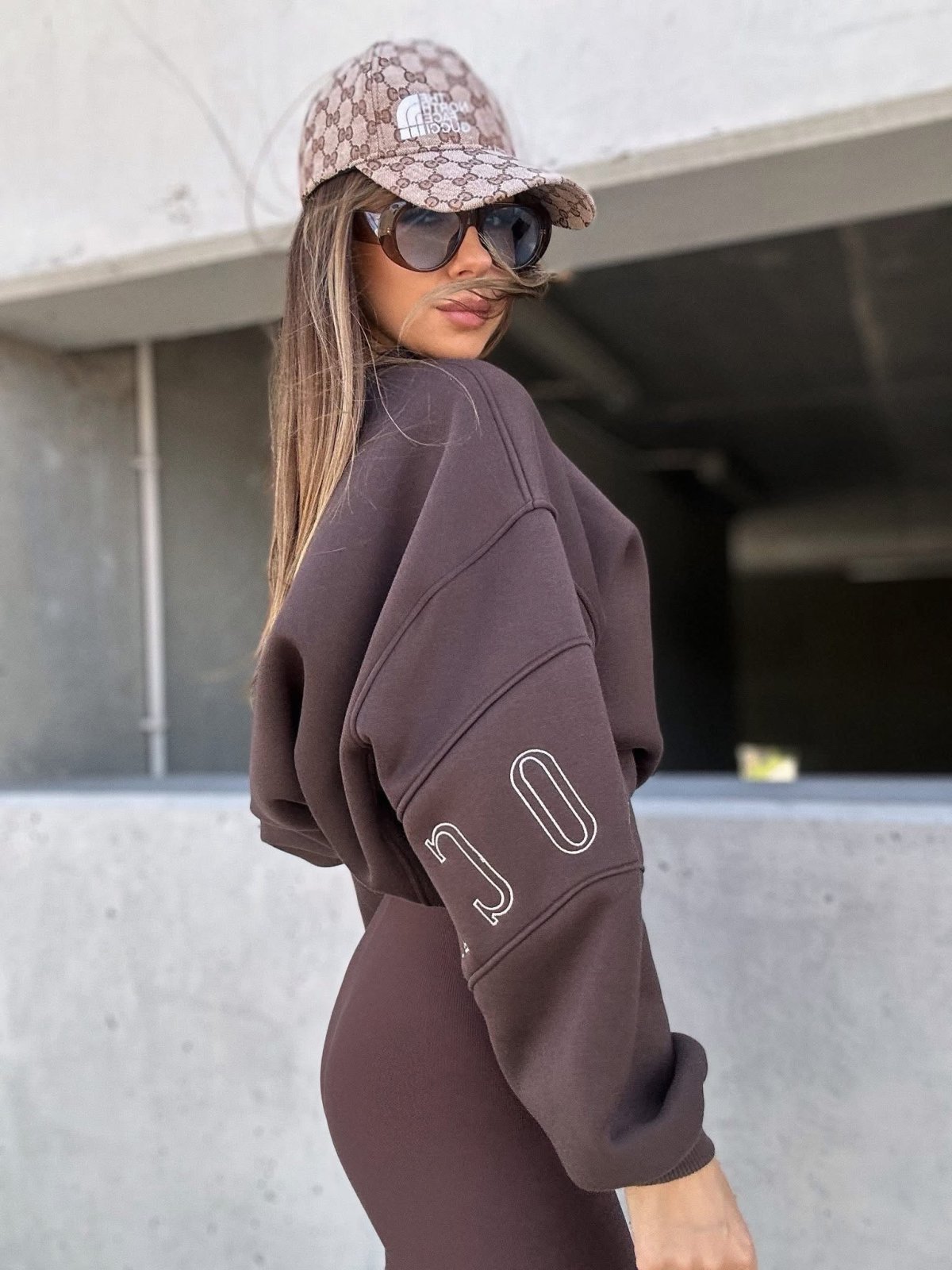 Bluza dresowa COCINE, chocolate