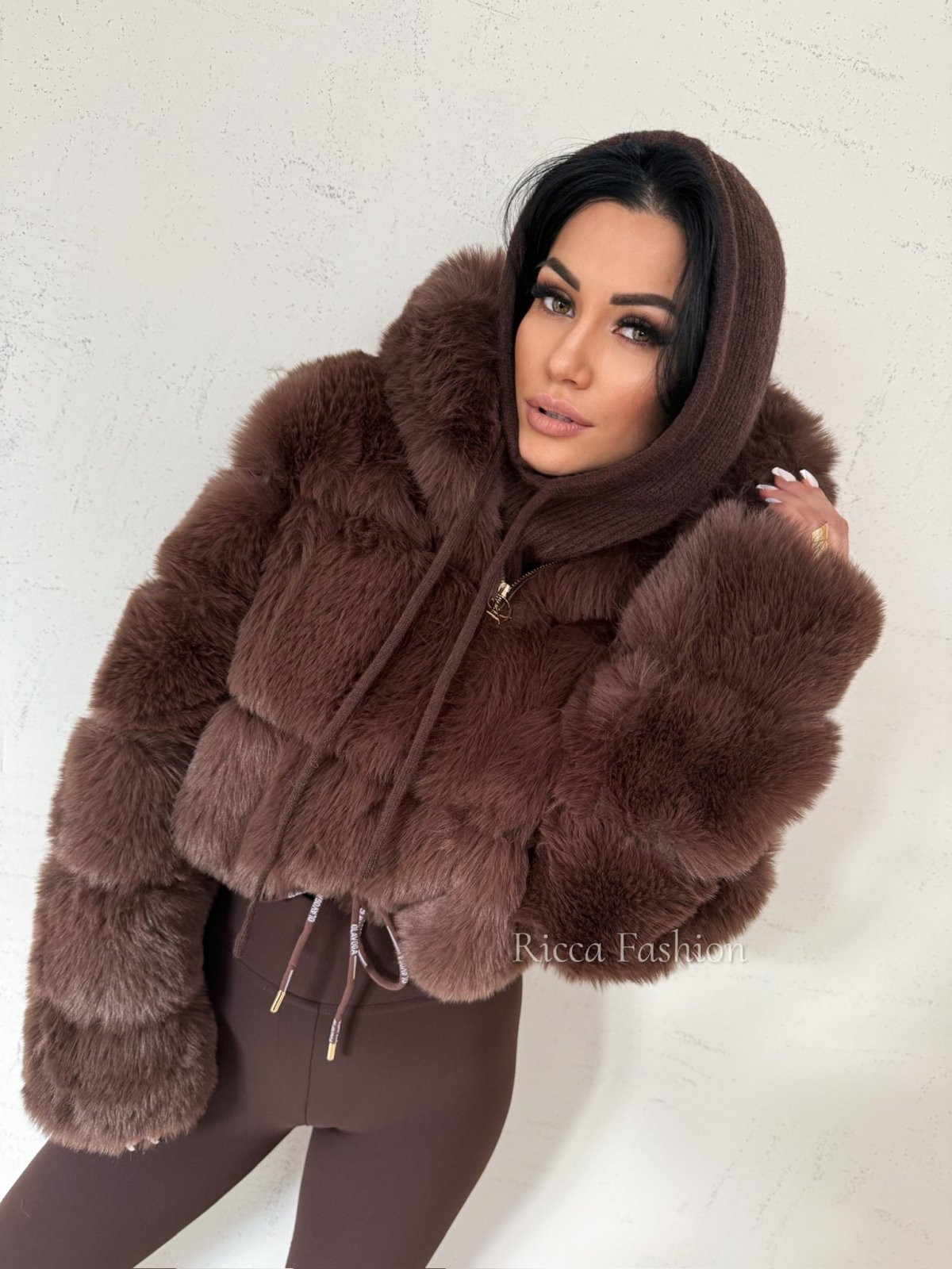 Balaclava/kaptur z wełną, chocolate