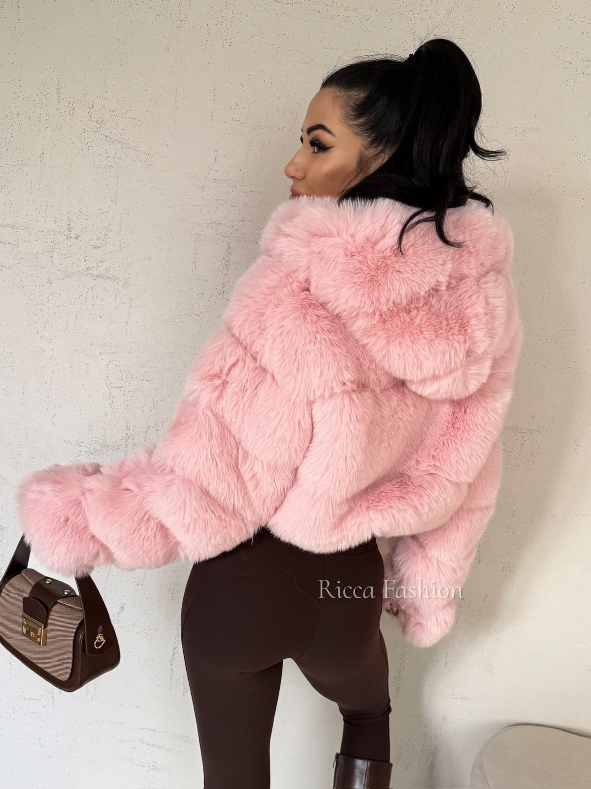 Kurtka/futerko OLAVGA MARCELLINI, pudrowy róż