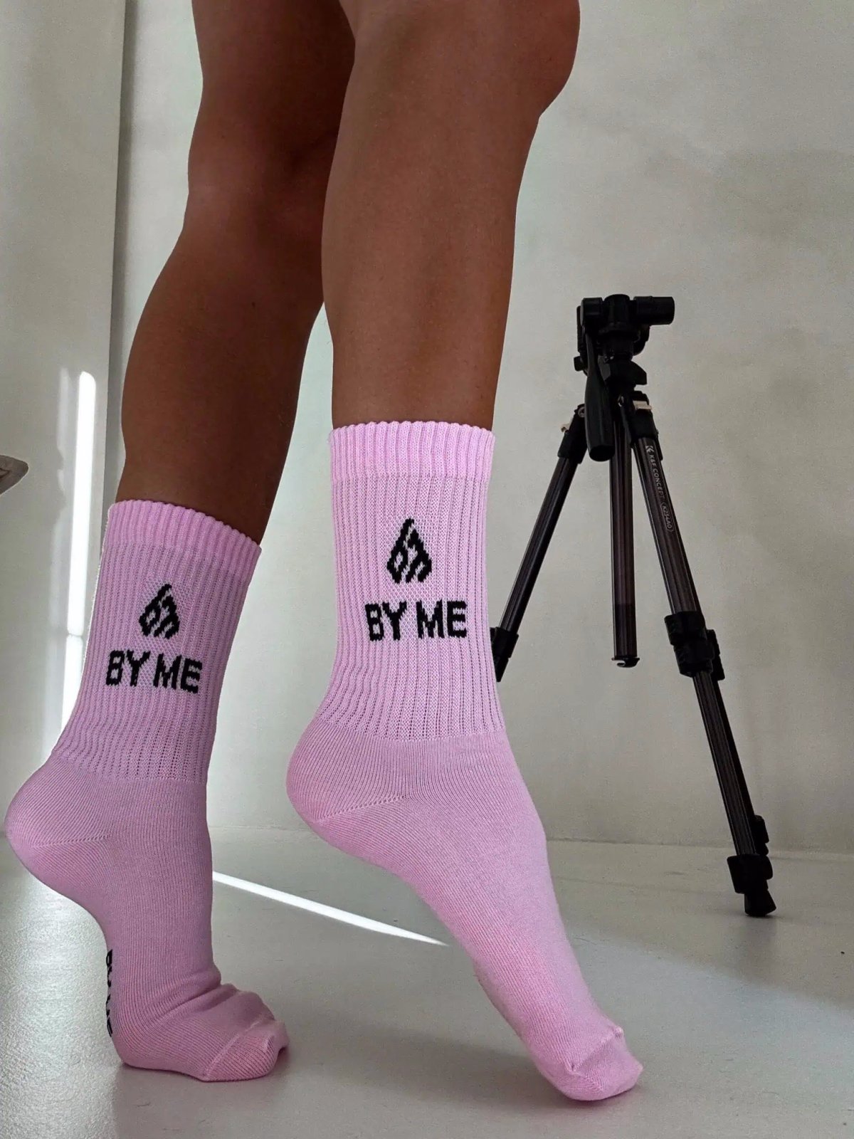 Skarpetki BYME, róż/czarne logo