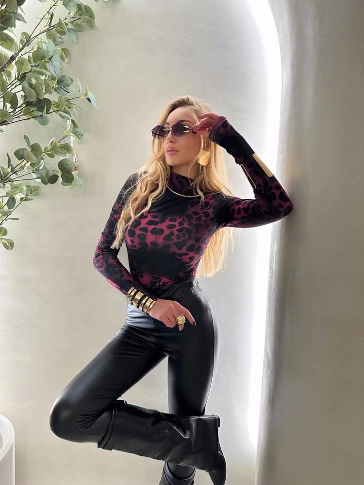 Bluzka SKIN, pantera/czarna-fuksja