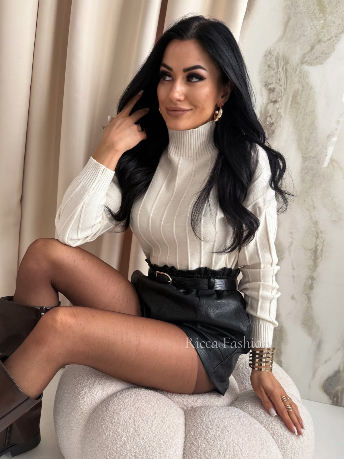 Półgolf z wiskozą LAURETTE, cream