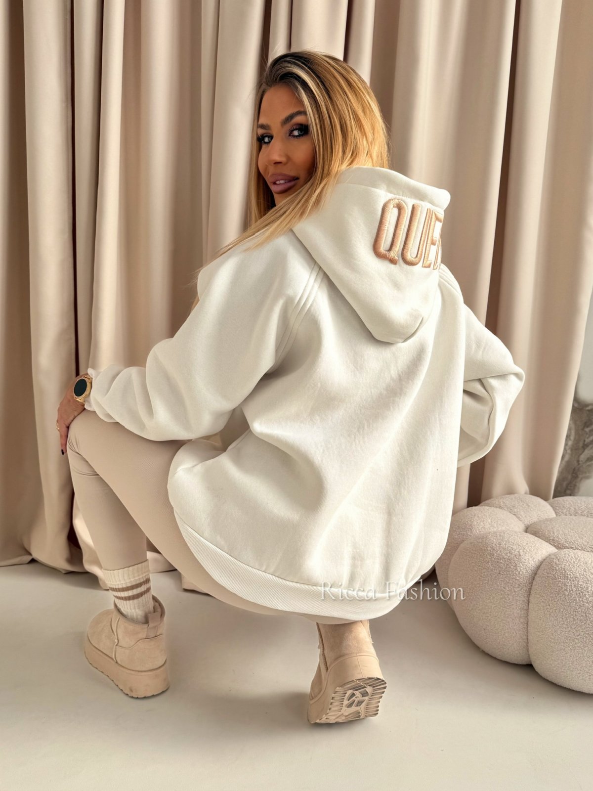 Bluza dresowa I'M QUEEN, white