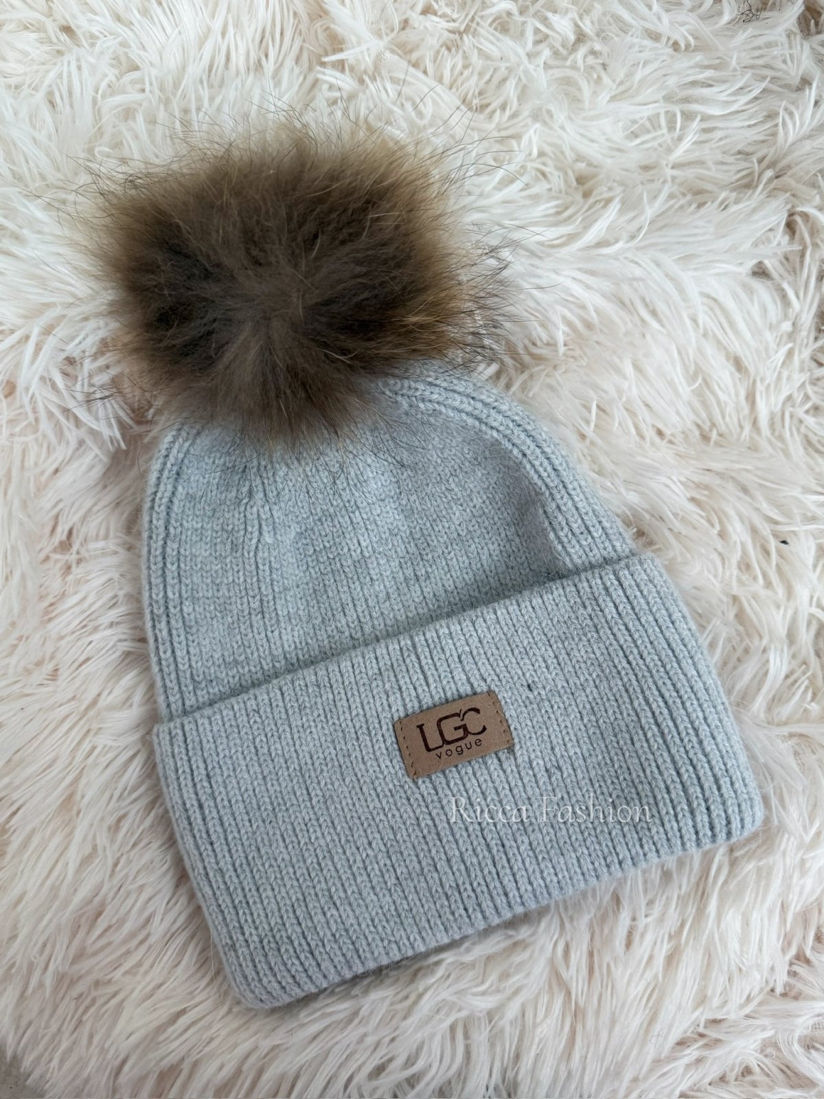 Czapka z angorą i jenotem ANGI, gray