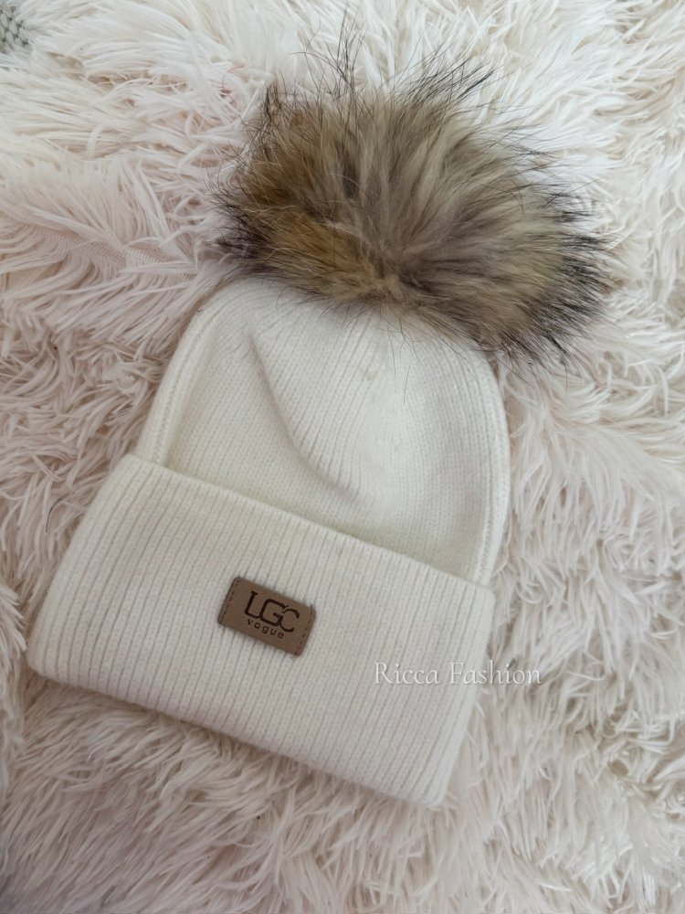 Czapka z angorą i jenotem...