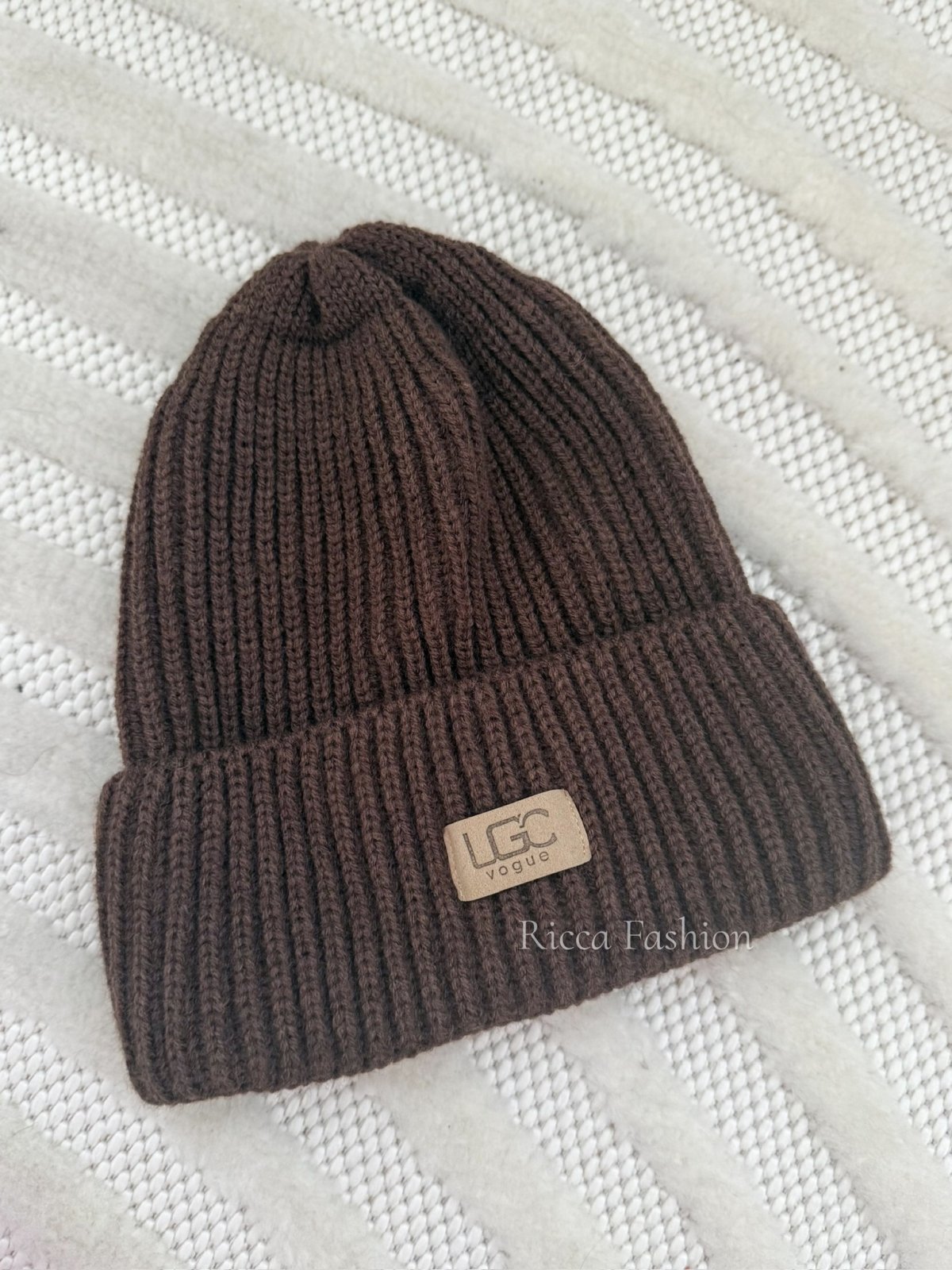 Czapka SNUGG, milk chocolate