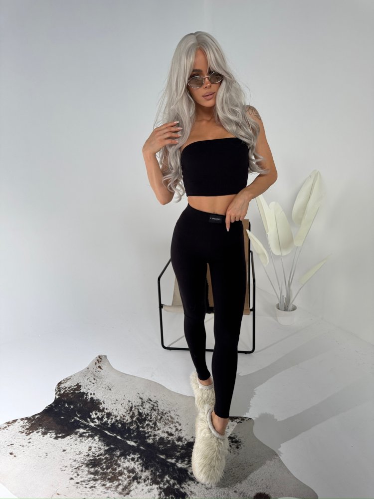 Komplet prążkowany...