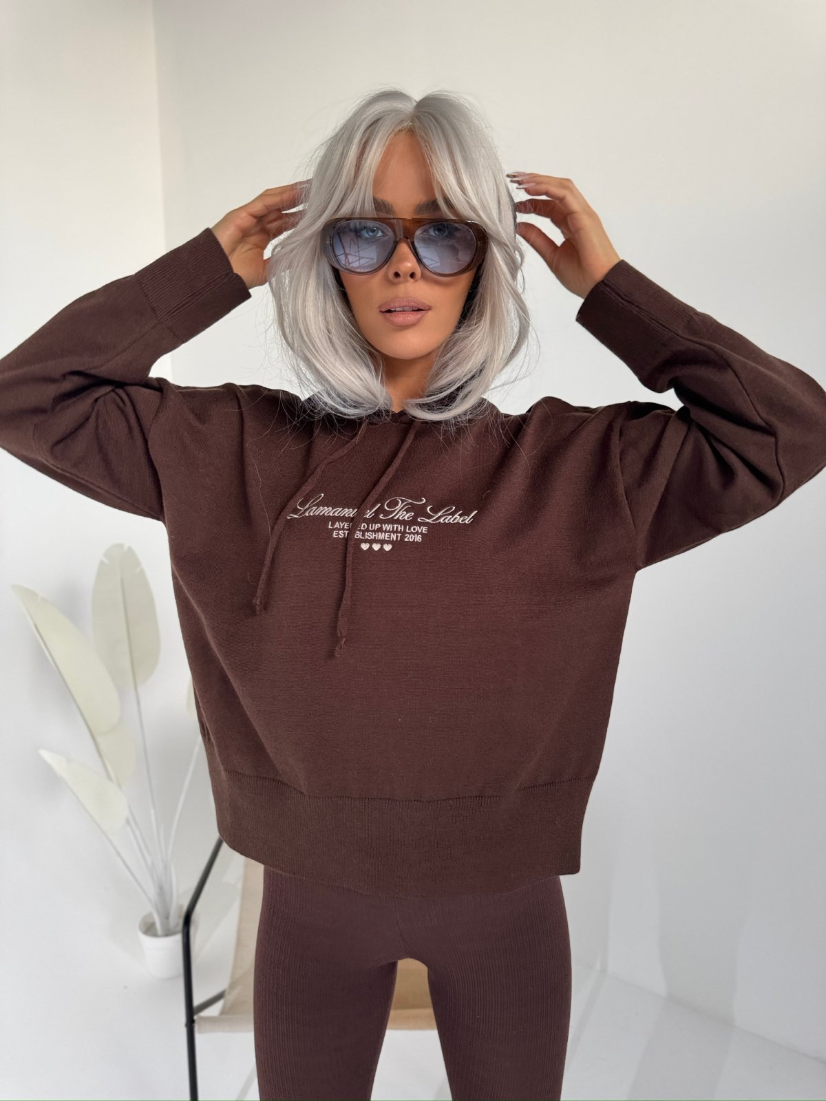 Sweter z wiskozą LOVE, czekolada