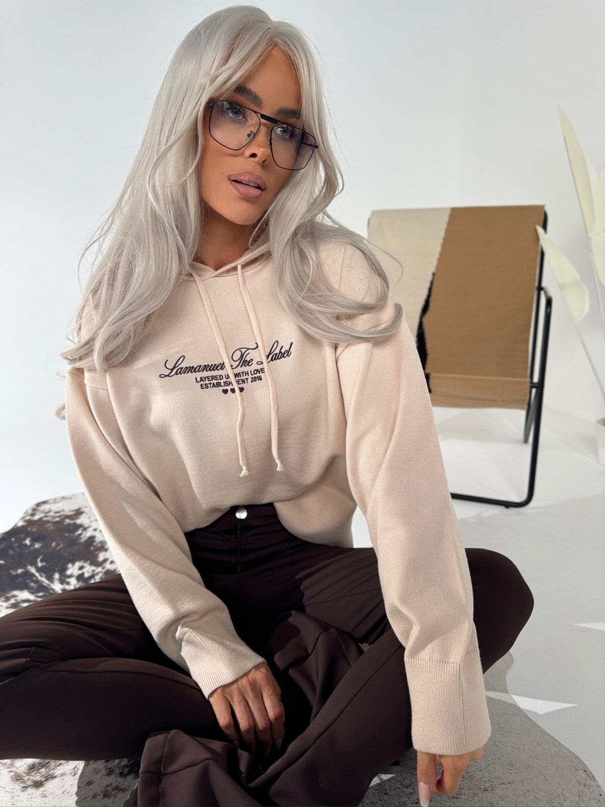 Sweter z wiskozą LOVE, beż