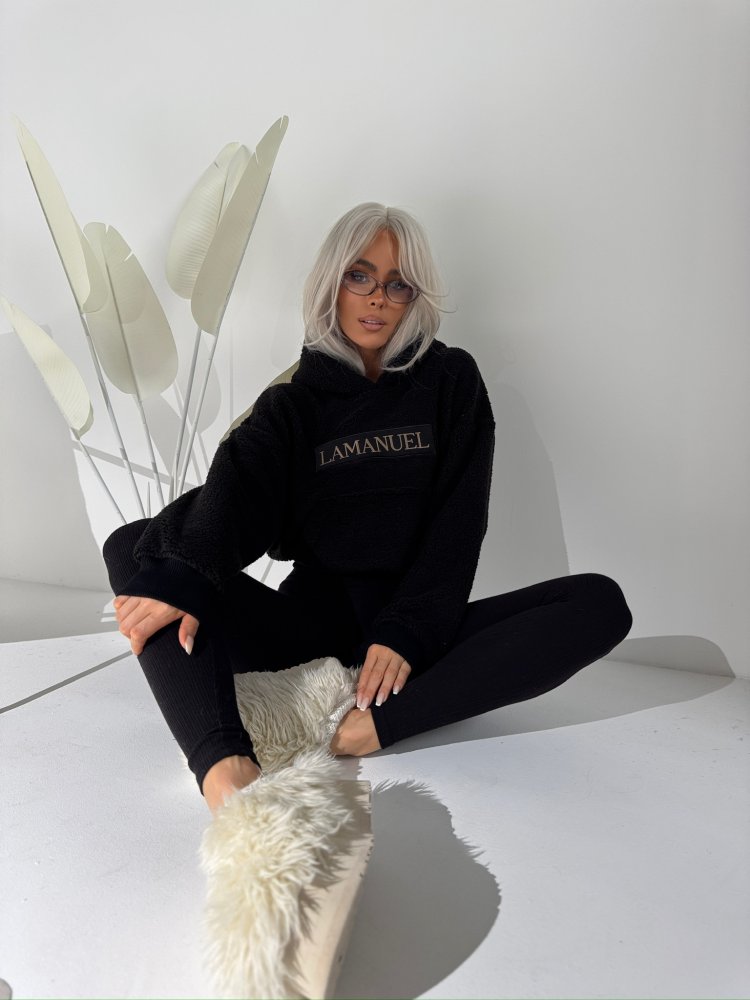 Sweter z wiskozą LOVE, czarny