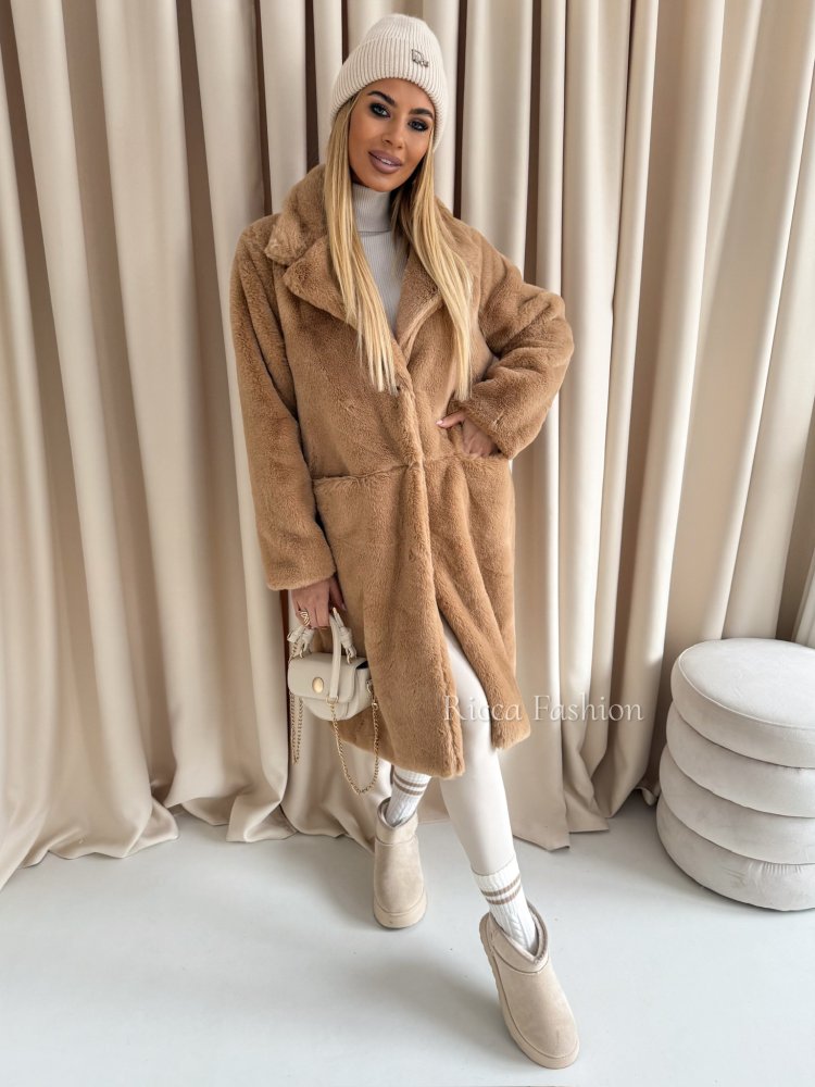 Płaszcz/futerko CELINE, carmel