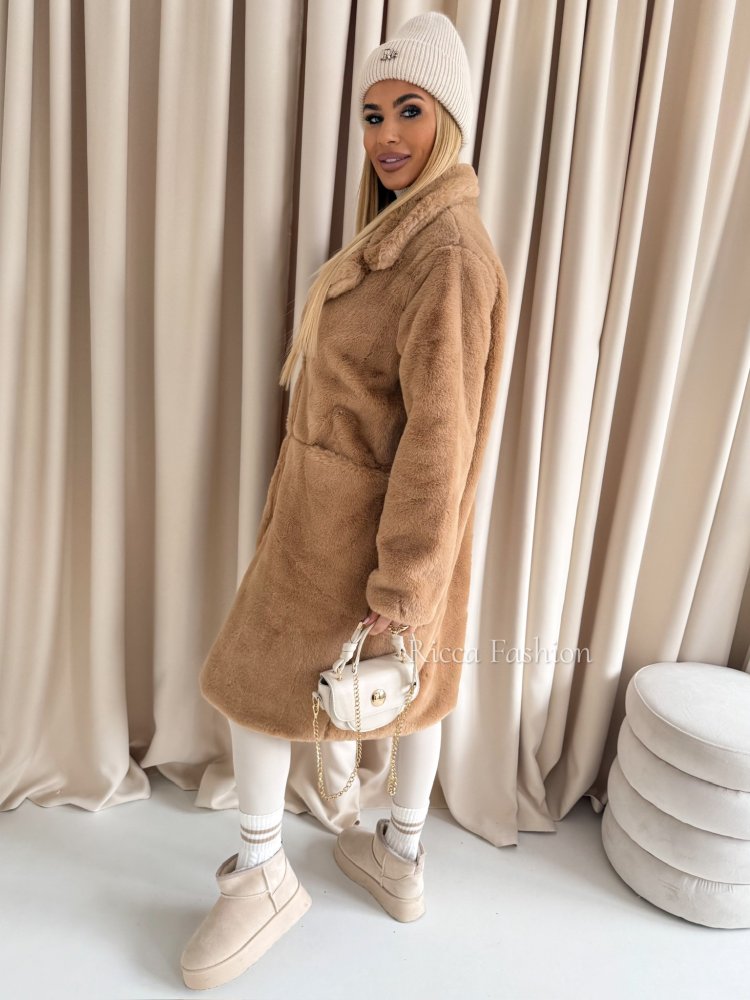 Płaszcz/futerko CELINE, carmel