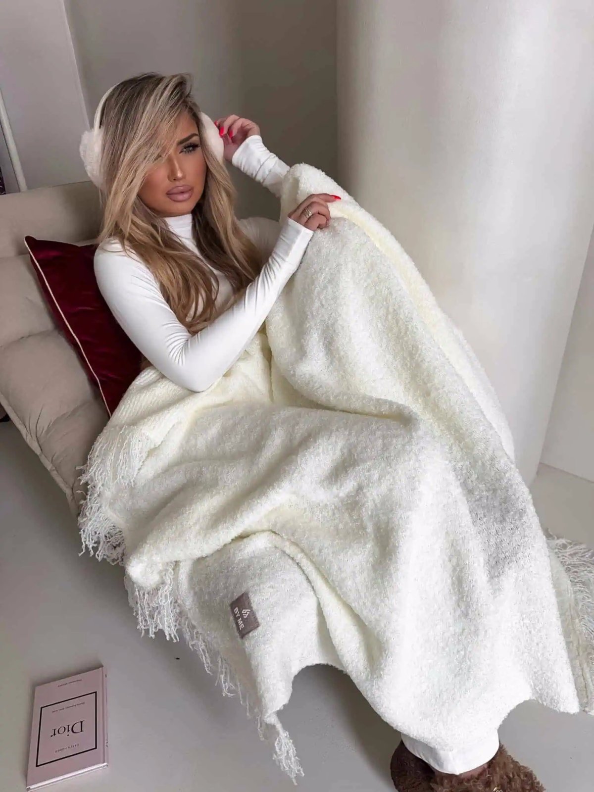 Koc z wełną BUCLA, ecru