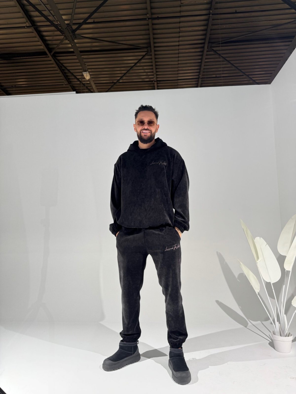 Spodnie dresowe męskie KING, czarne