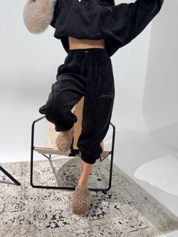 Spodnie dresowe QUEEN, czarne