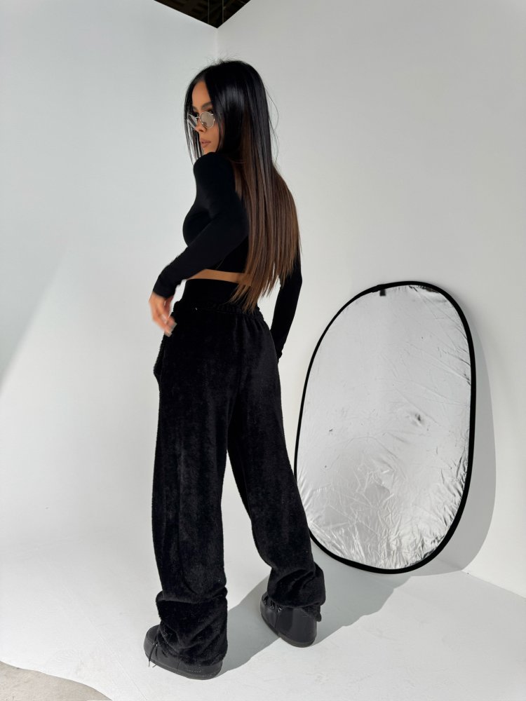 Spodnie dresowe TENDER, czarne