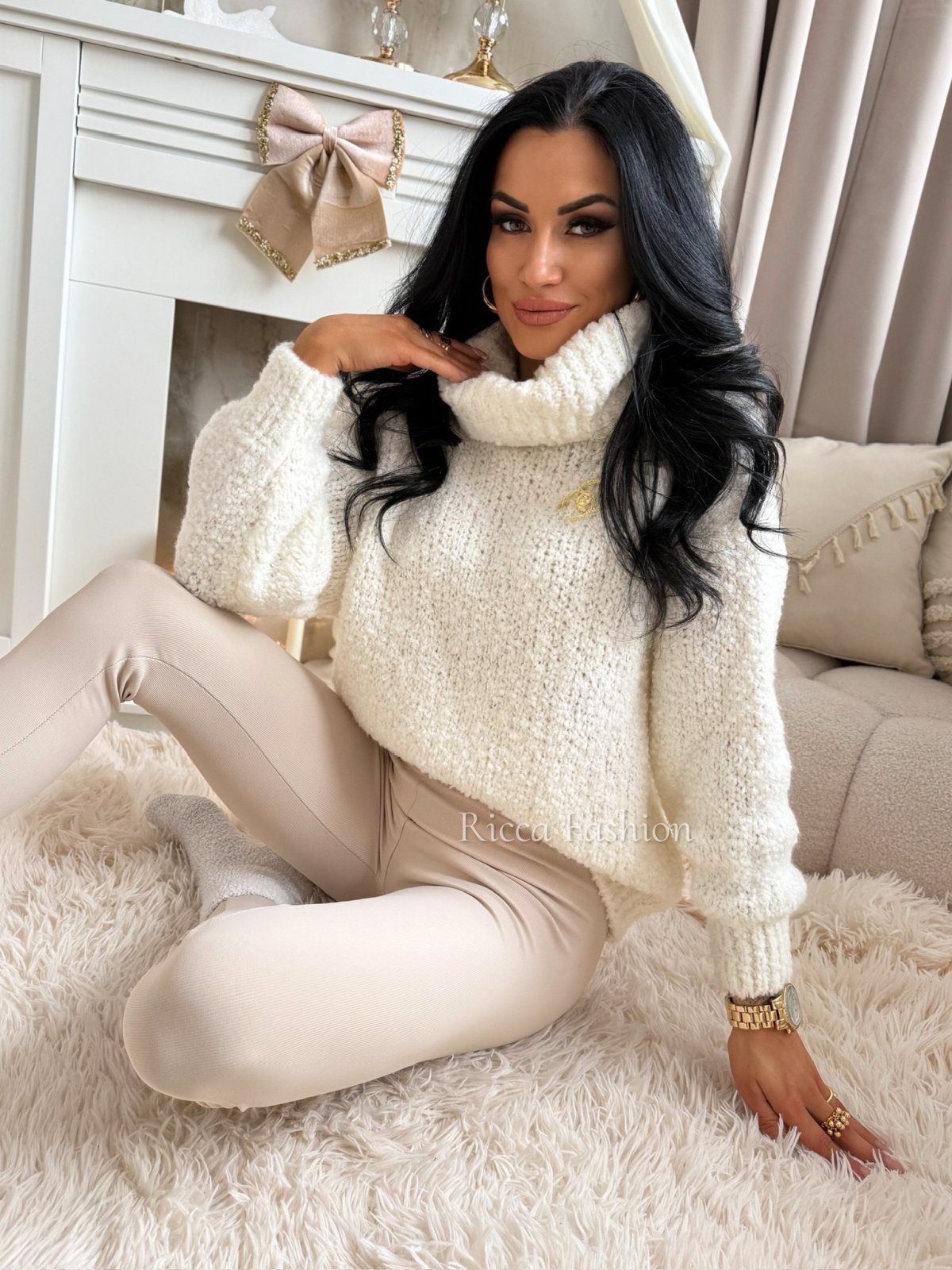 Sweter/golf z wełną CASE, ecru