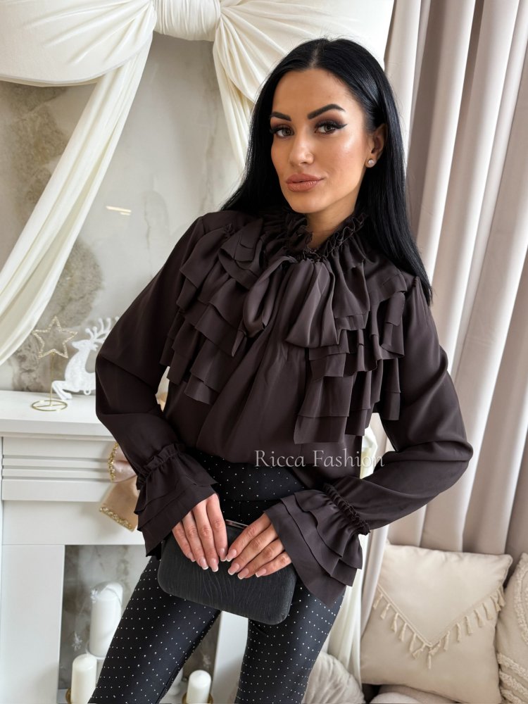 Koszula z falbankami...