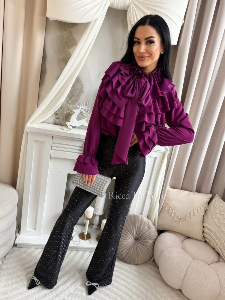 Koszula z falbankami...