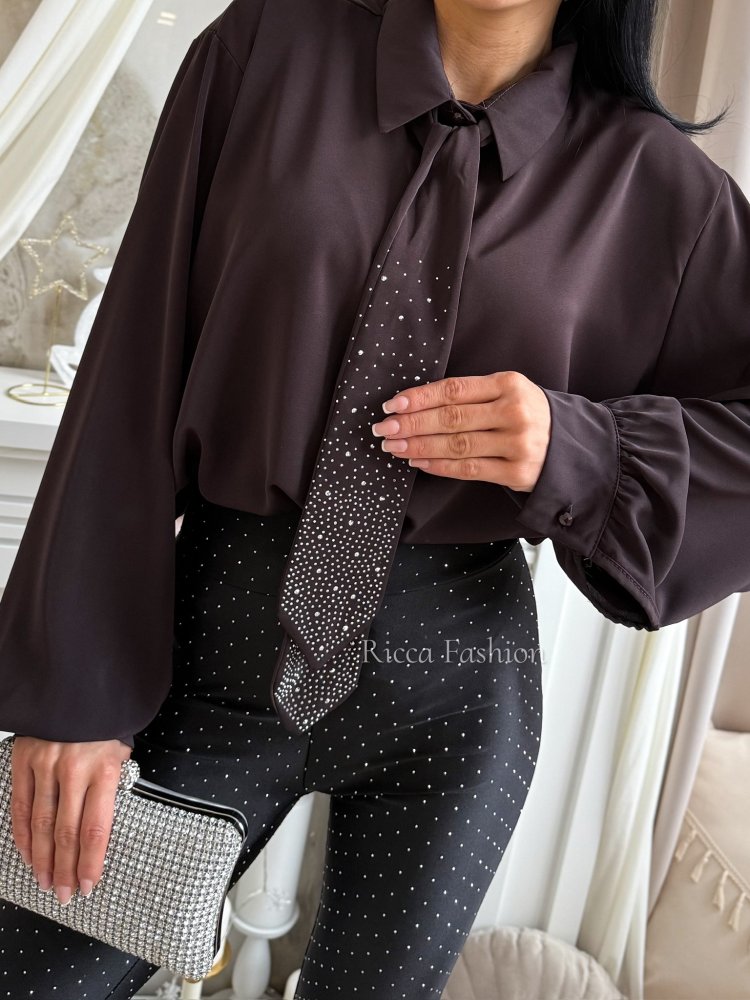 Koszula z krawatem...