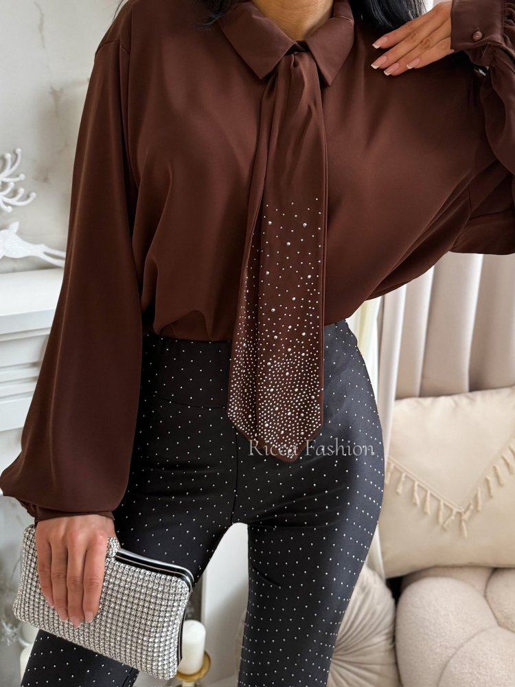 Koszula z krawatem...