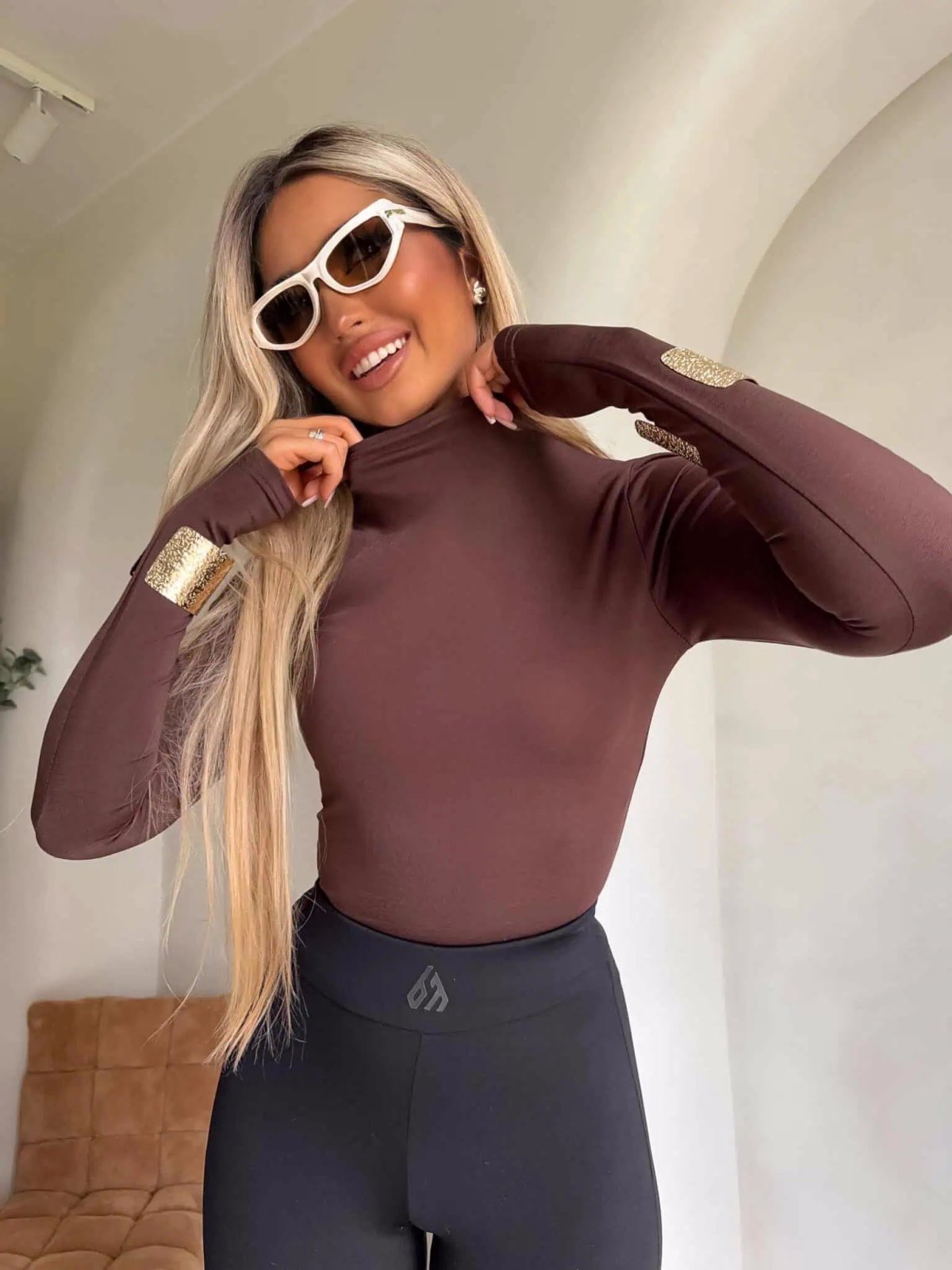 Bluzka SECOND SKIN, gładka/czekolada