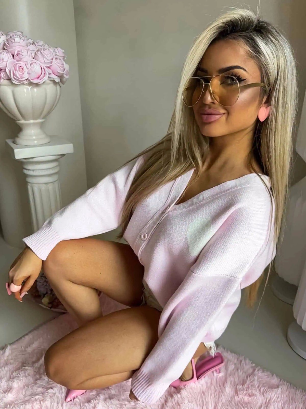 PREORDER Kardigan z wełną SERCA, jasny róż